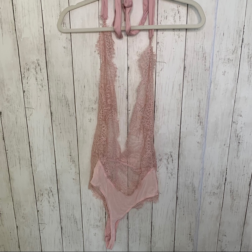 NWT Free People Showoff Lace Bodysuit - Picture 7 of 7